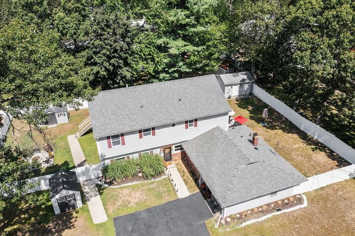 1 Naumkeag Rd  Peabody MA 01960 photo