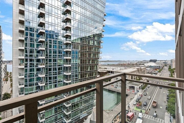 133 Seaport Blvd 1516  Boston MA 02210 photo