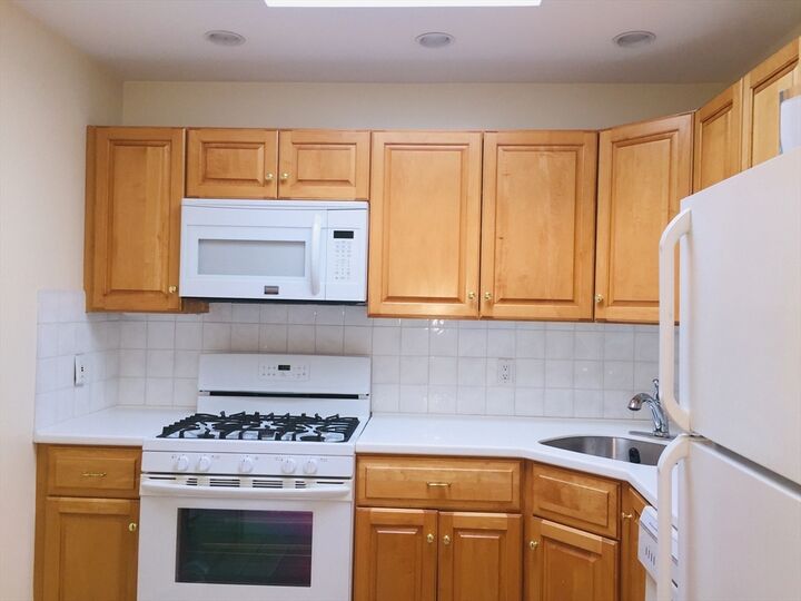 Property Photo: 20 Lime Street 53 MA 02108