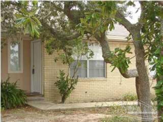 Property Photo: 205 McClure Dr A FL 32561