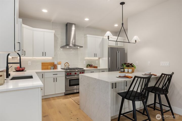 Property Photo: 10505 NE 112th Street WA 98033