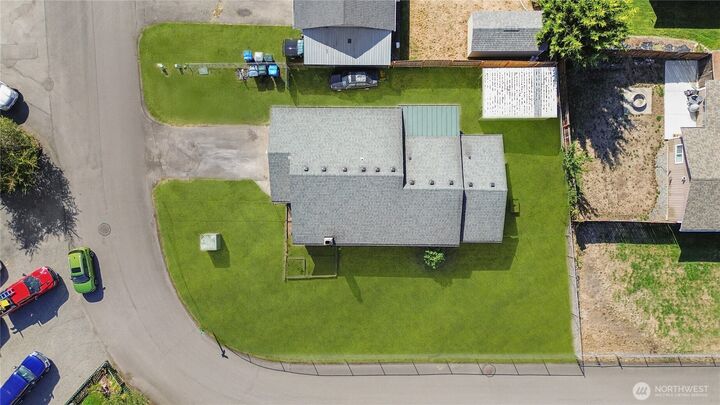 Property Photo:  6419  158th St Ct E  WA 98372 