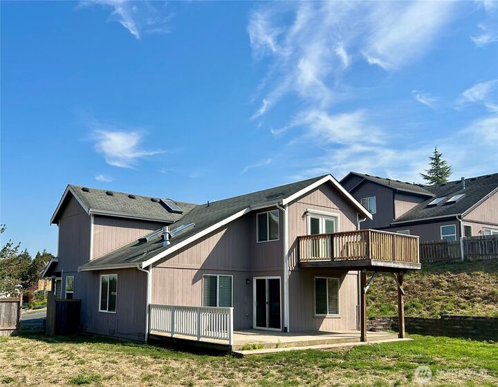 Property Photo:  7508  86th Street NE  WA 98270 