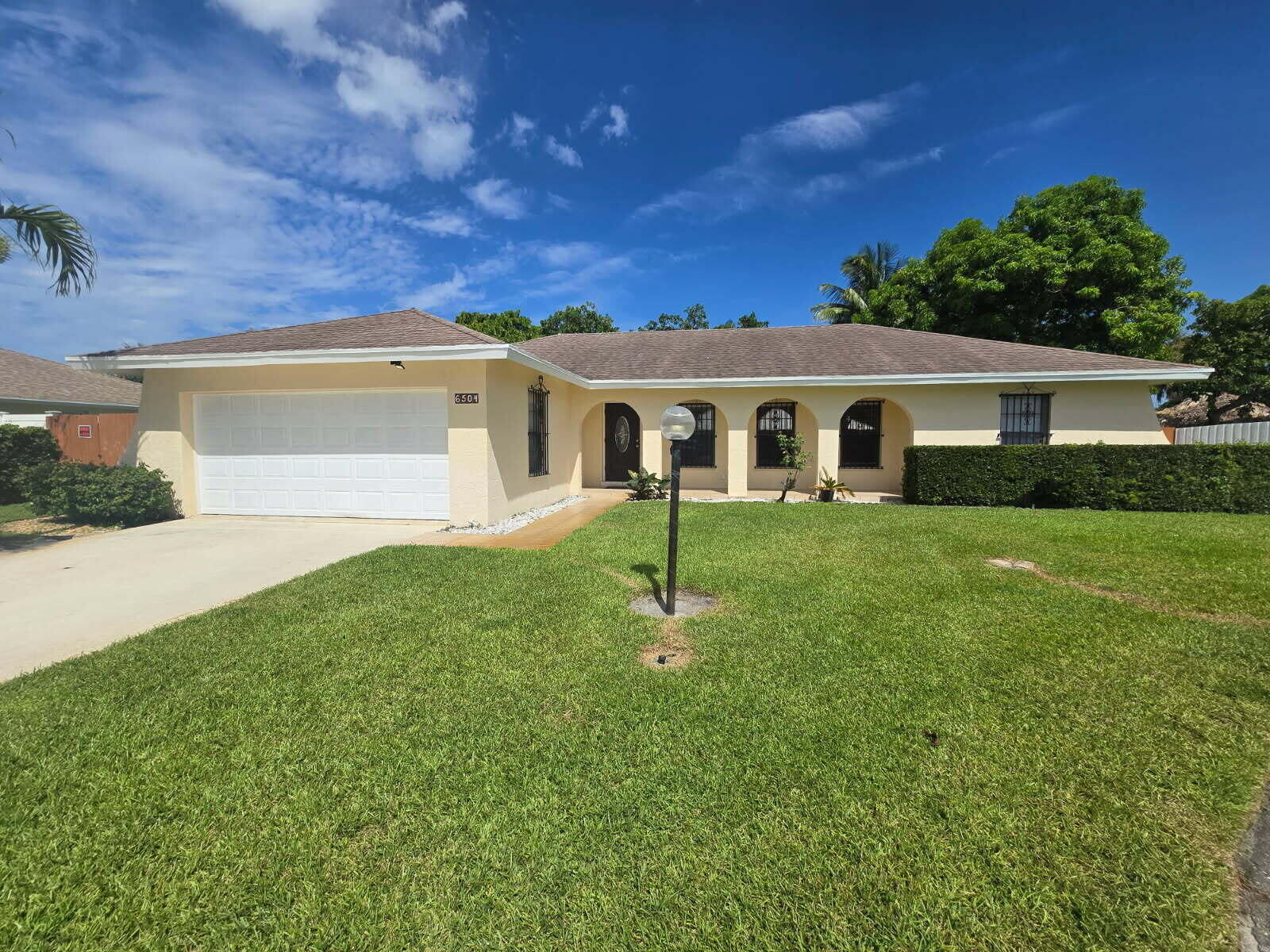 Property Photo: 6504 Heather Way FL 33406