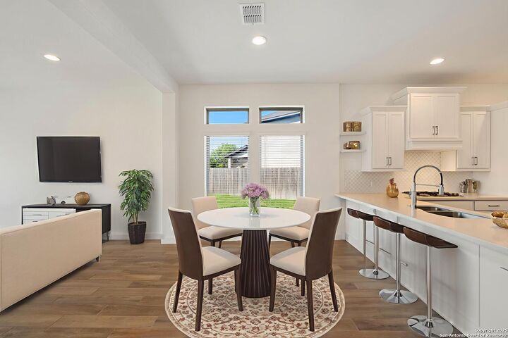 Property Photo: 9410 Iron Keeper TX 78254