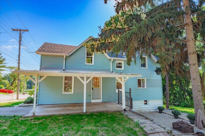 Property Photo:  119 Forton Street  WI 53589 