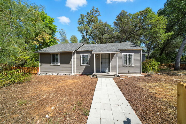 Property Photo: 1649 Lake Boulevard CA 96003