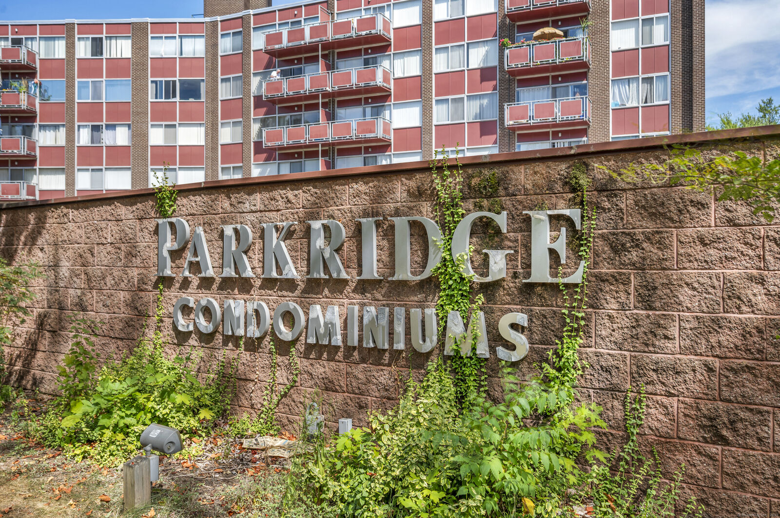 Property Photo: 1310 Berlin Turnpike Apt 412 CT 06109