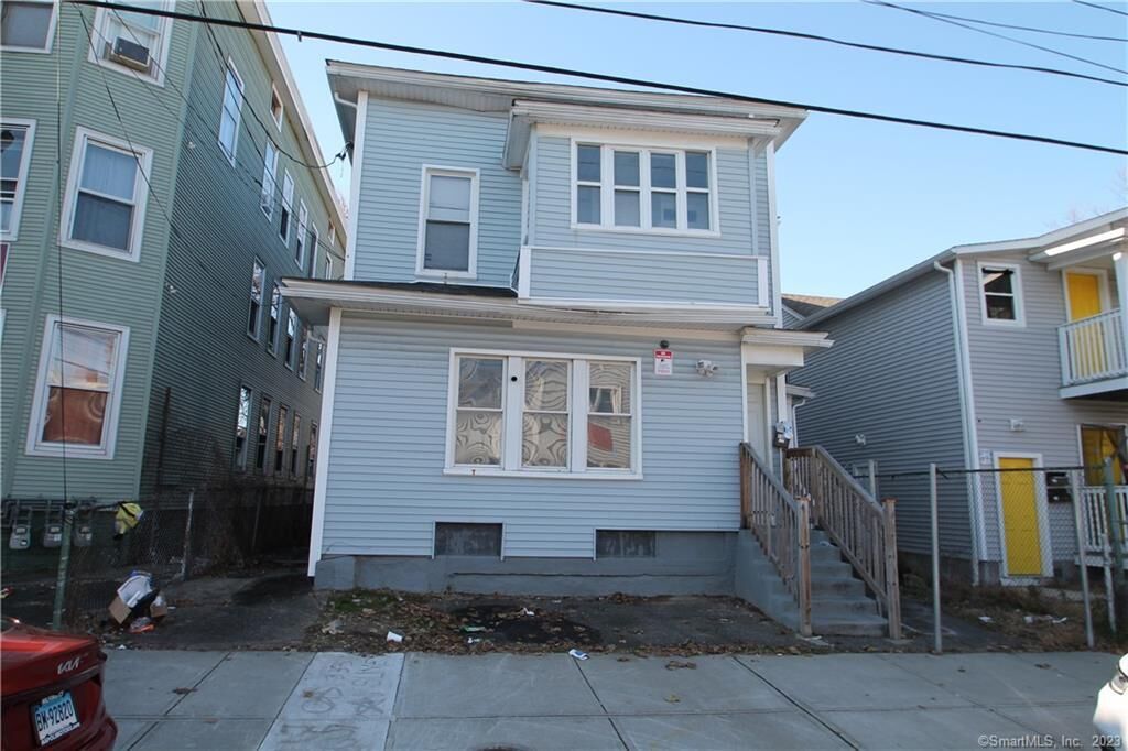 Property Photo:  117 Caroline Street  CT 06608 