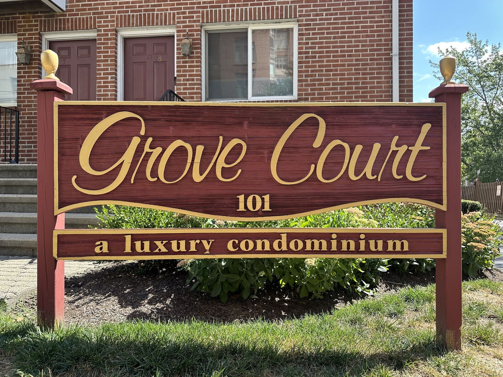 Property Photo:  101 Grove Street Apt 9  CT 06901 