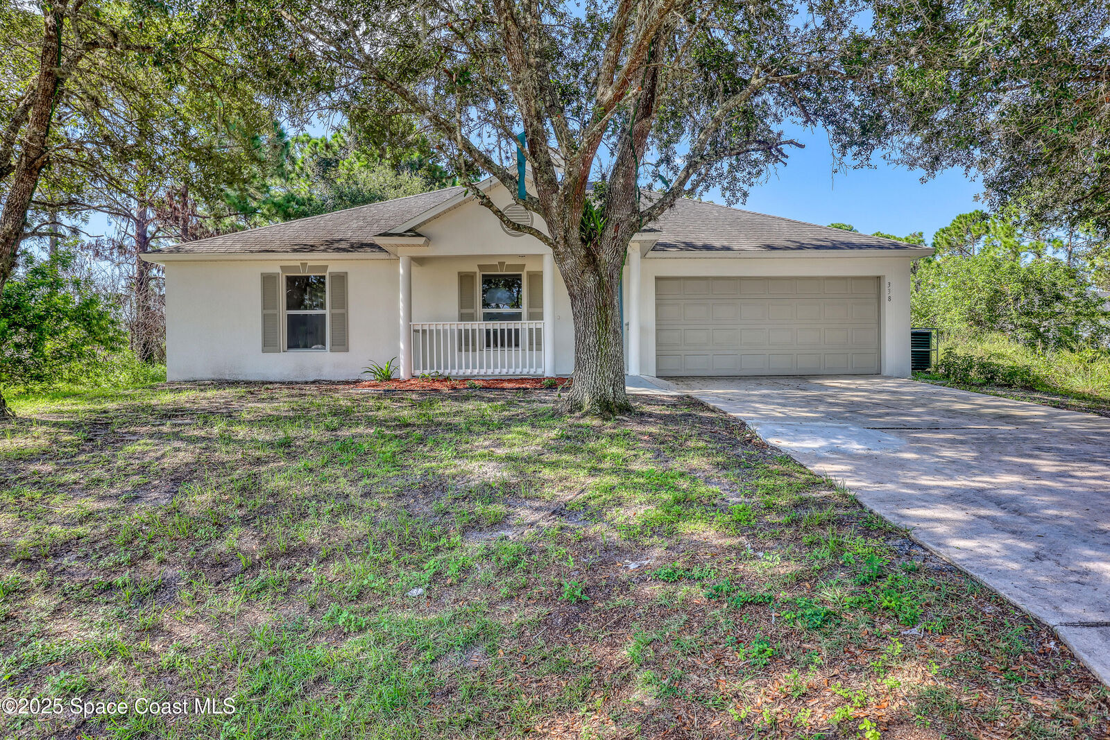 Property Photo: 338 Halloran Street SE FL 32909