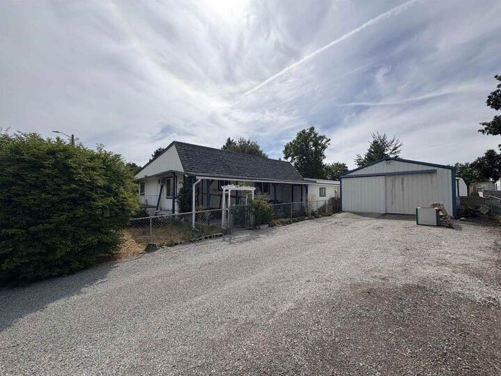 Property Photo:  11616 E Jackson Ave  WA 99206 