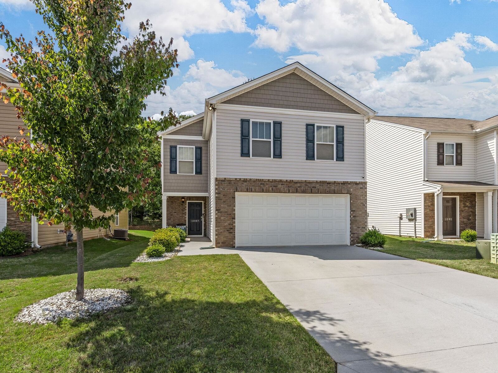 Property Photo: 1087 Summerlin Trail SC 29334