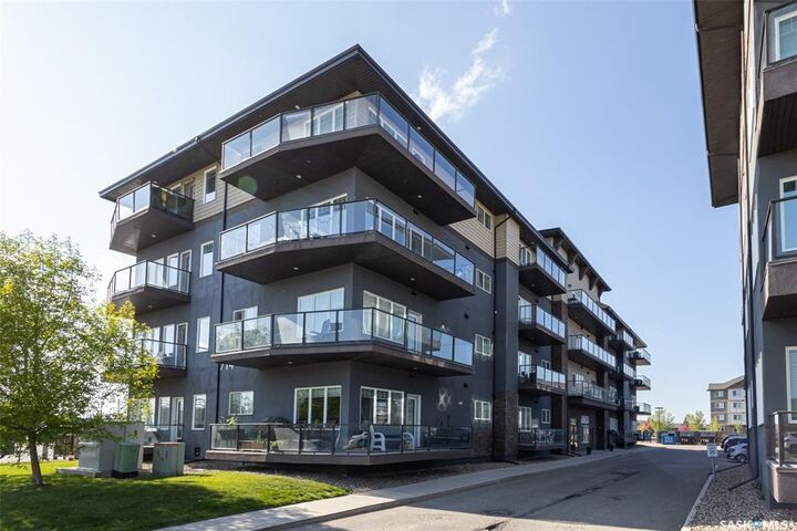 714 Hart Road 408  Saskatoon SK S7M 1L2 photo