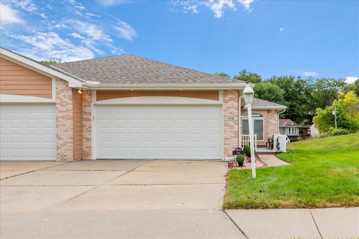 106 McKenzie  Circle  Council Bluffs IA 51503 photo