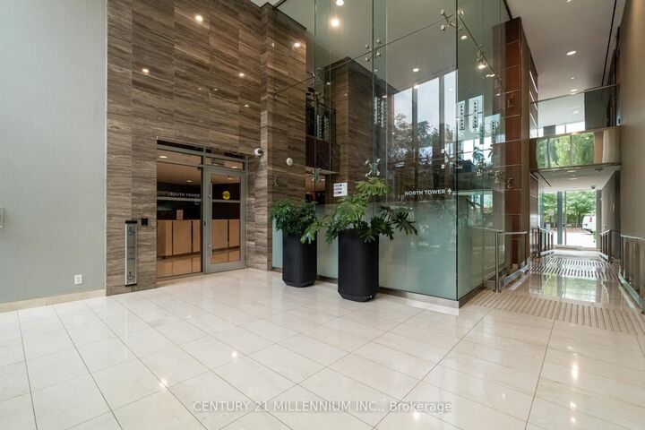 Property Photo:  120 Bayview Avenue N417  ON M5A 0G4 