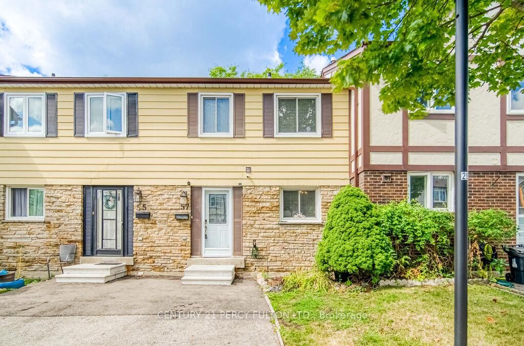 Photo de la propriété: 57 Golden Appleway N/A 111 ON M3A 3P2
