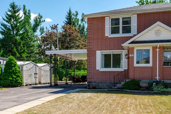 Photo de la propriété: 111 Short Avenue ON K9V 1J7