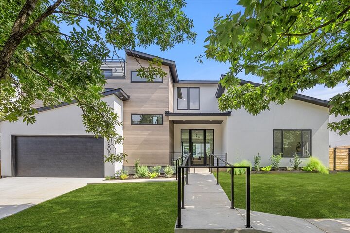 2603 Rockingham Drive  Austin TX 78704 photo