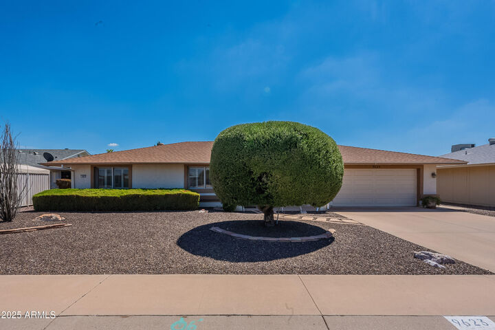 Property Photo: 9623 W Terrace Lane AZ 85373