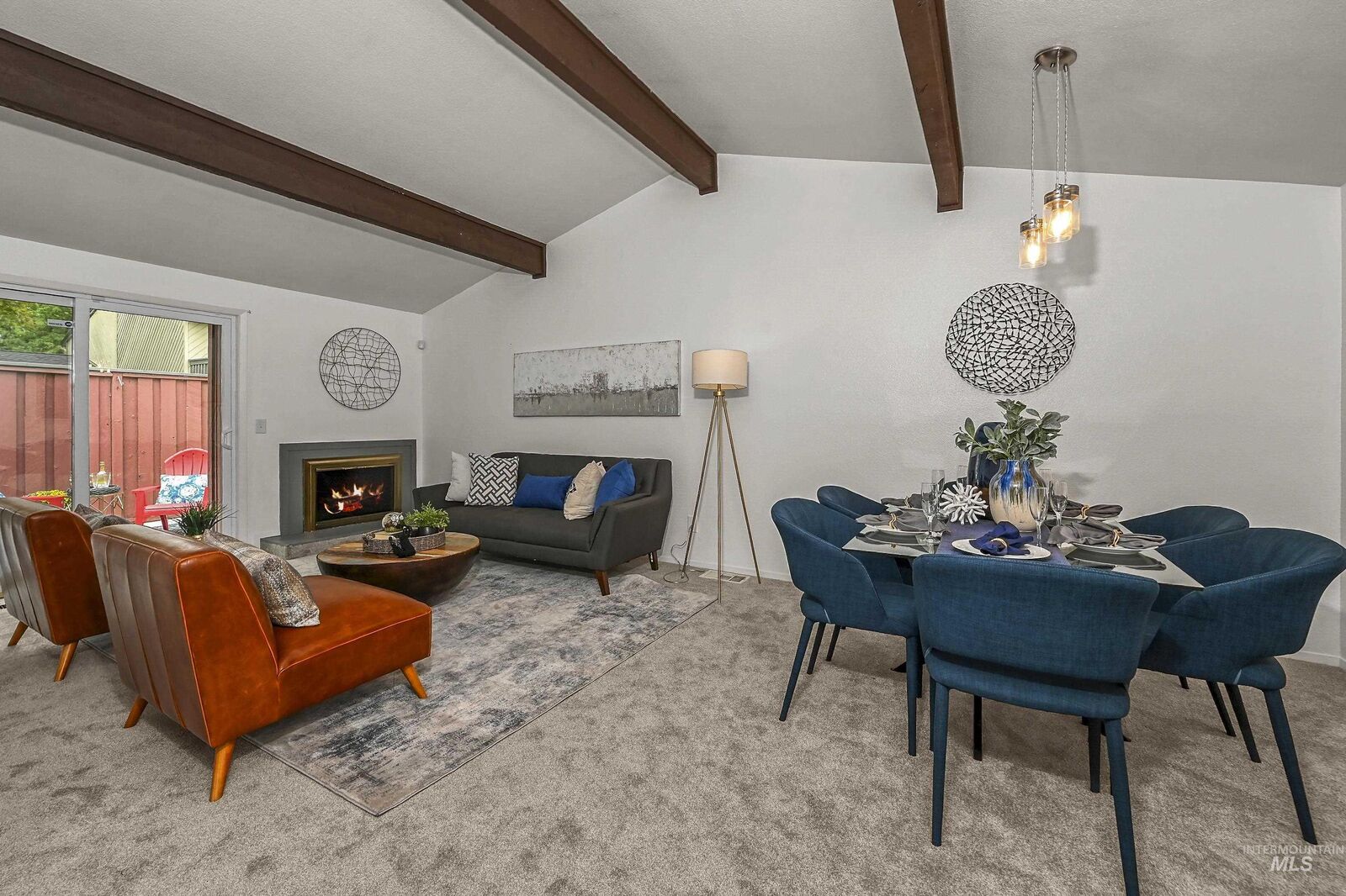 Property Photo: 835 N Camelot Dr ID 83704-8602