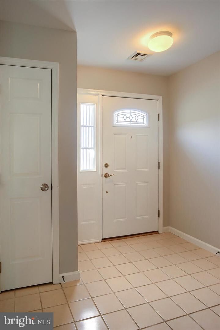 Property Photo:  7246 Huntingdon Street  PA 17111 