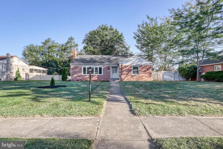 Property Photo: 704 Green Acres Street PA 17055