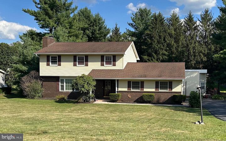 152 Maple Lane  Lebanon PA 17042 photo