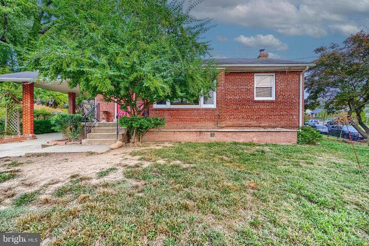 Property Photo:  6716 Stockton Lane  MD 20784 