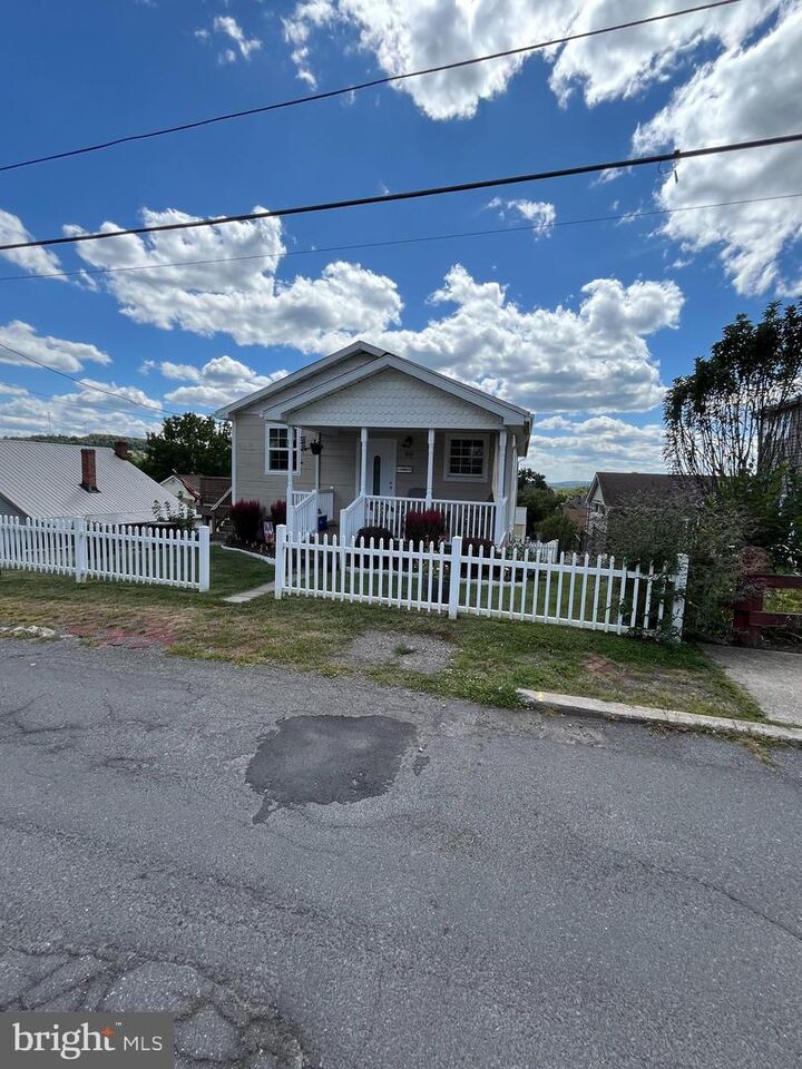 99 Washington Street  Frostburg MD 21532 photo