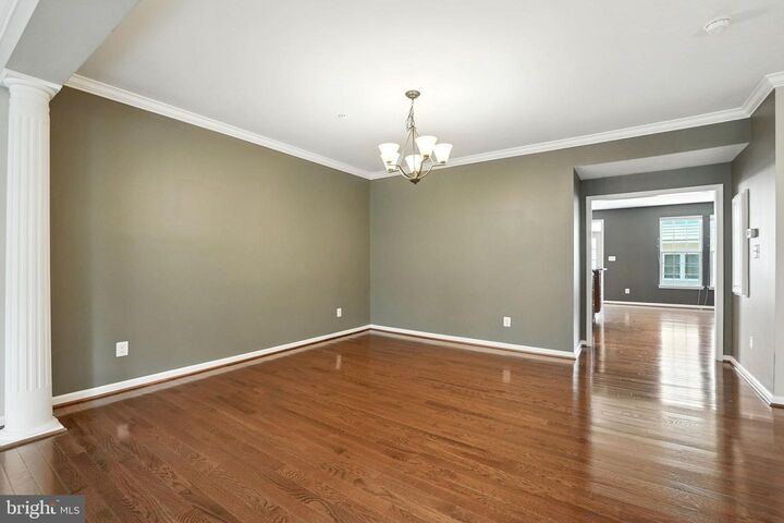 Property Photo: 13682 Endeavour Drive 19D VA 20171