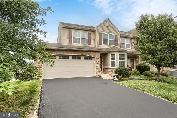 309 Stoneridge Court  New Cumberland PA 17070 photo