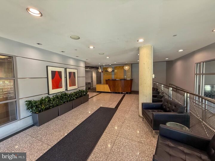 Property Photo:  1300 N Street NW 318  DC 20005 