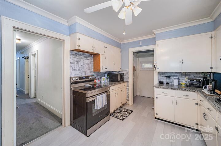 Property Photo:  1612 Statesville Boulevard  NC 28144