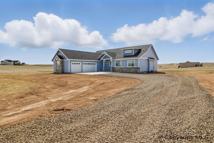 Property Photo:  2501 Wineglass Rd  WY 82009 