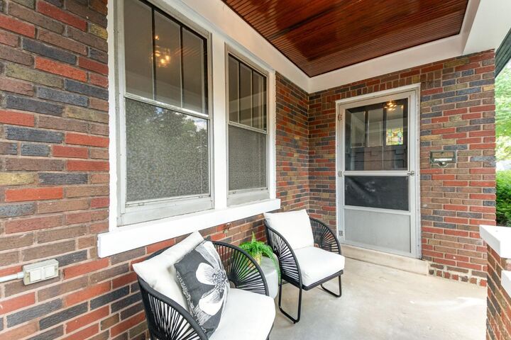 Property Photo: 2905 Daytona Avenue OH 45211