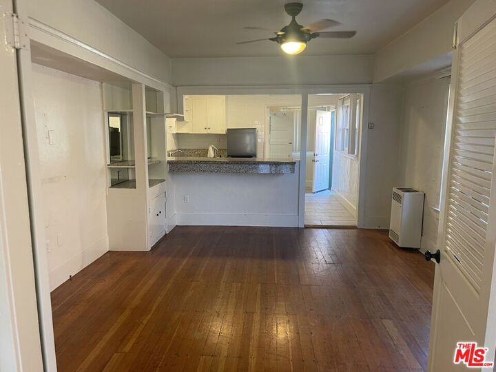 Property Photo: 1307 Innes Pl CA 90291