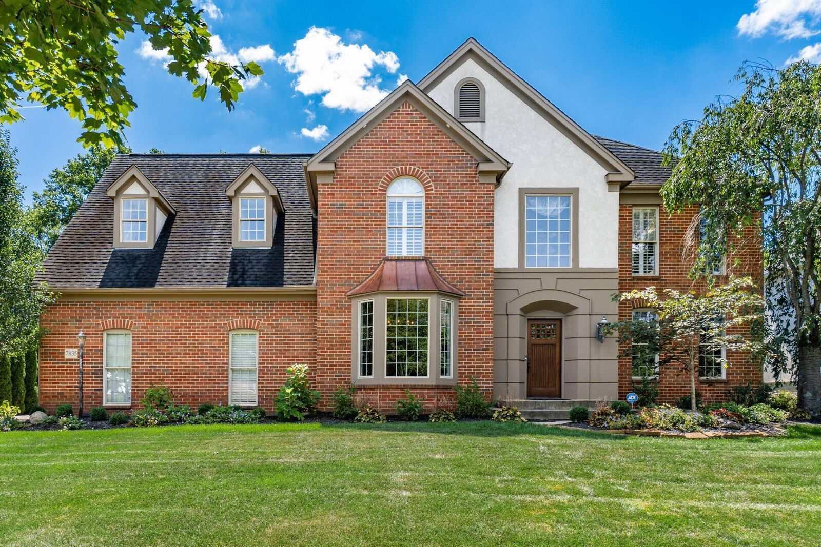 Property Photo: 7835 Tartan Fields Drive OH 43017