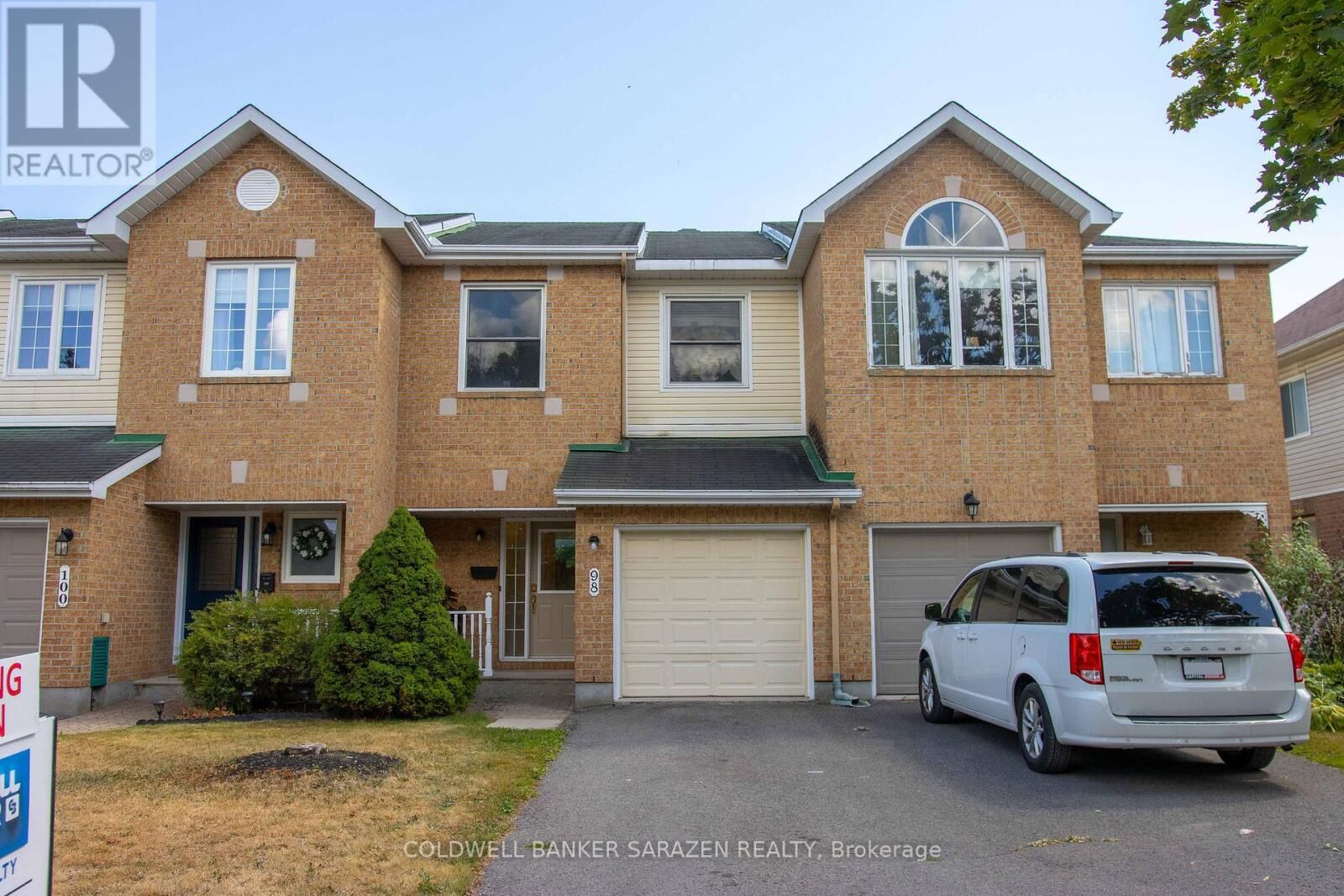 Property Photo:  98 Grassy Plains Drive  ON K2M 2N3 