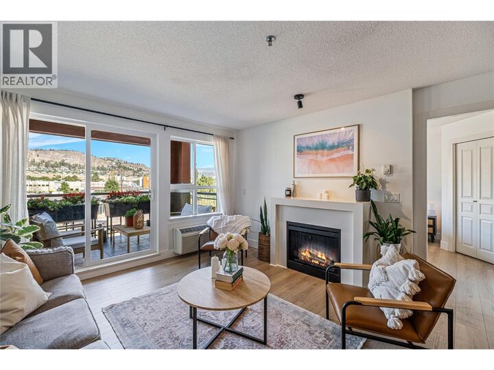 1093 Sunset Drive 307  Kelowna BC V1Y 9Z4 photo