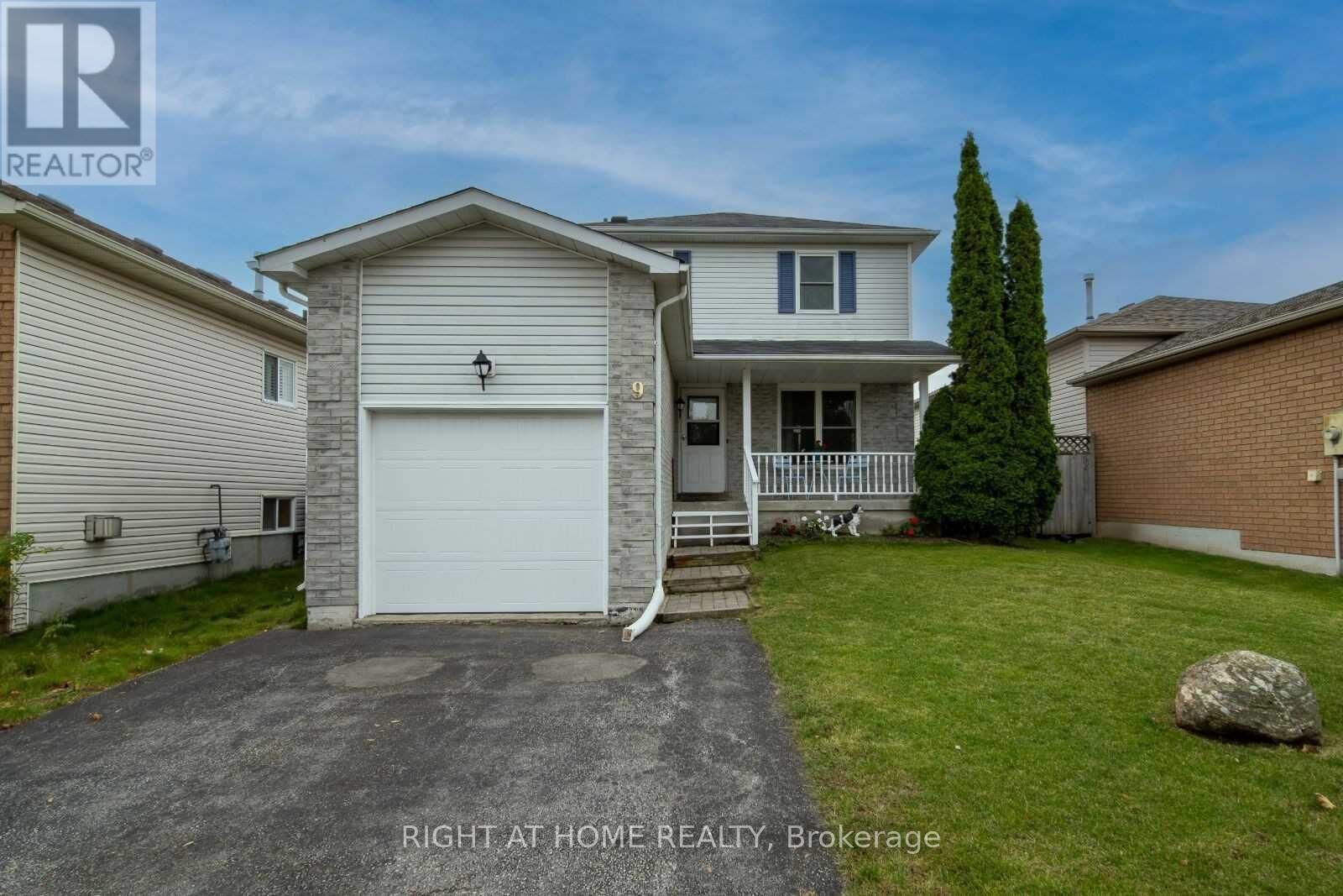 Property Photo: 9 Ward Drive ON L4N 7N9