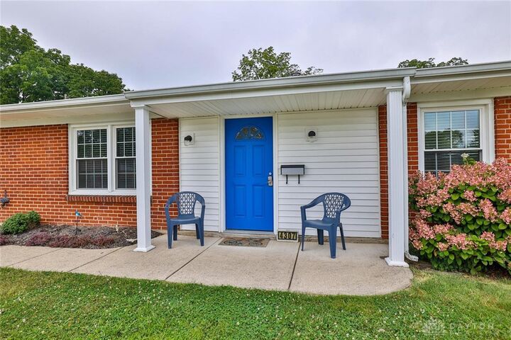 Property Photo:  4307 Meadowcroft Road  OH 45429 