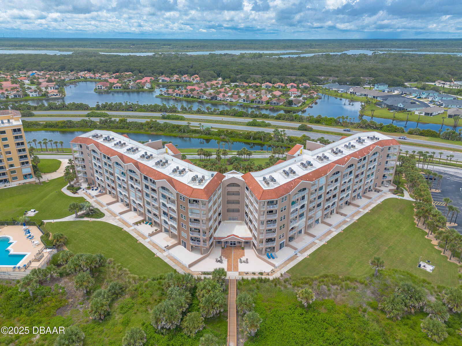 Property Photo: 104 Surfview Drive 2106 FL 32137