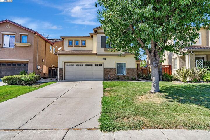 Property Photo: 2036 Tupelo Way CA 94509