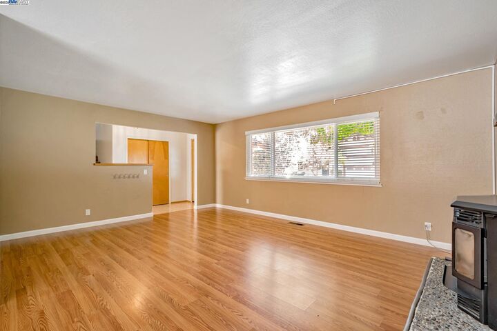 Property Photo: 17910 Joseph Dr CA 94546