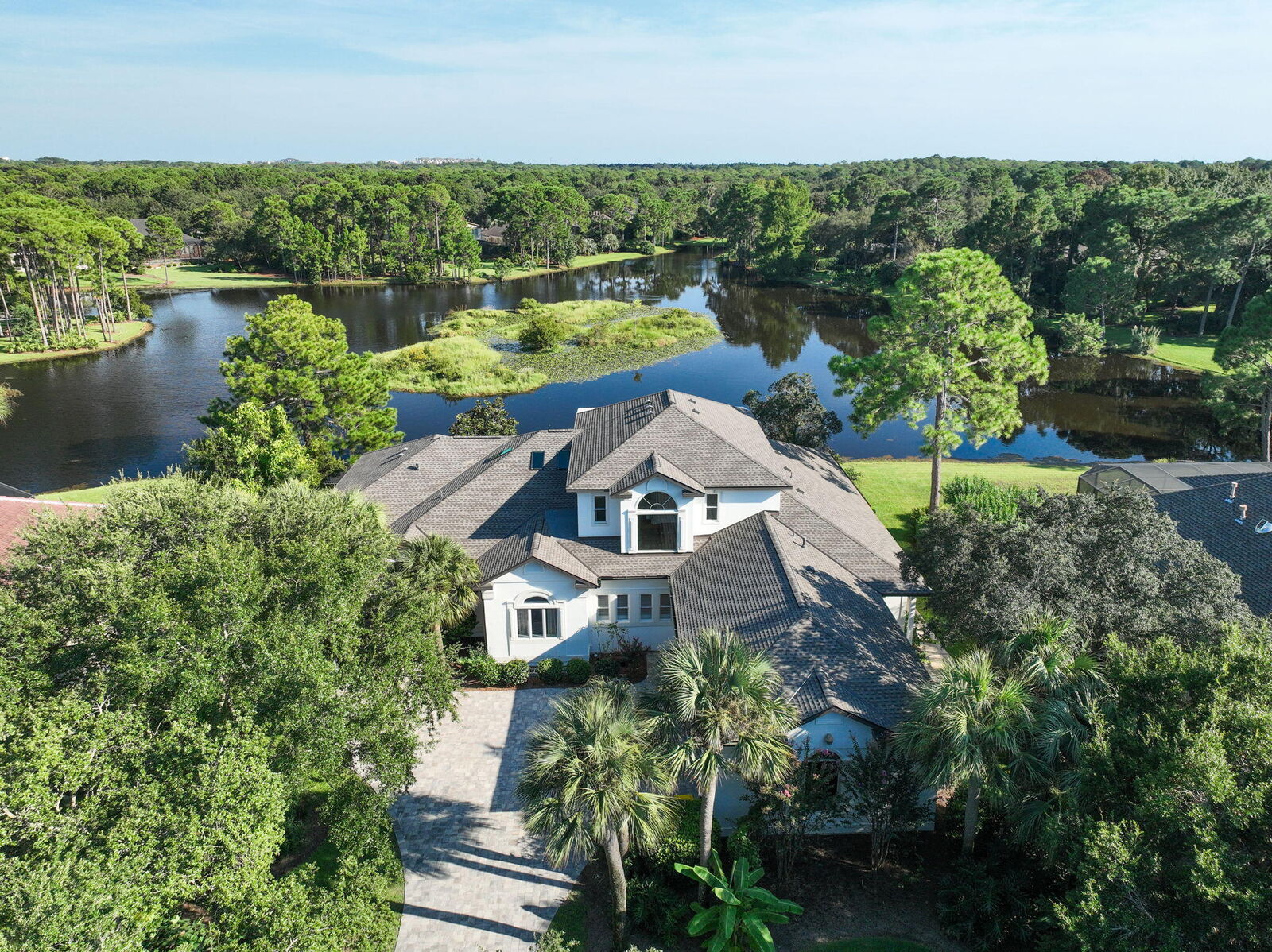 Property Photo: 236 Mattie'S Way FL 32541