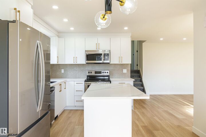 Property Photo: 3710 41 Avenue NW AB T6L 5M2