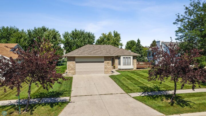 3239 36th Avenue S  Fargo ND 58104 photo