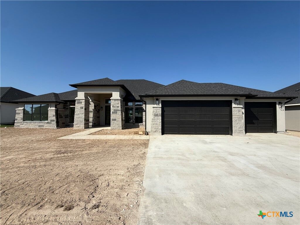 Property Photo:  2042 Gray Fox Drive  TX 76559 