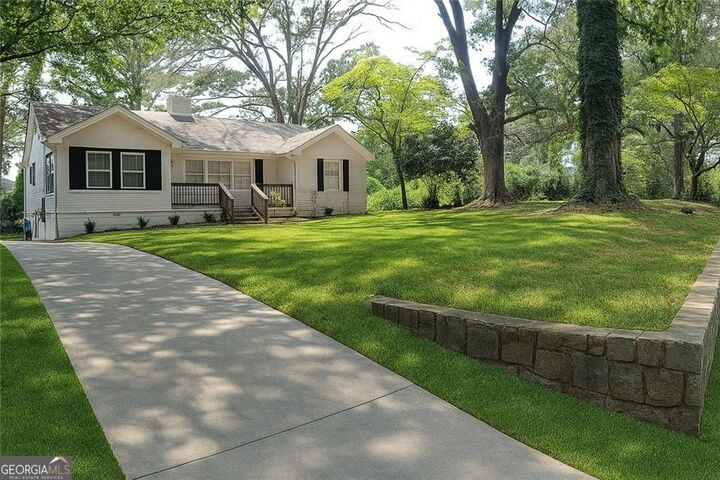 Property Photo: 1825 Willis Mill Road SW GA 30311